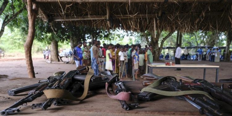 Illicit weapons fuelling conflicts worldwide, officials warn