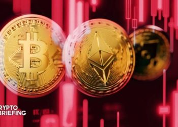 Bitcoin decline linked to US liquidity stress and LTH profit taking