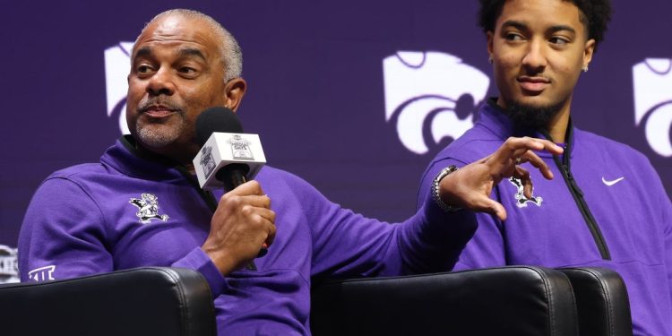 Unbeaten Kansas State, Tulsa match up their balanced offenses