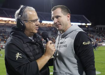 Carlos Hernandez delivers two quirky TDs as Wake Forest rolls past UNC