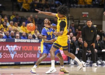 West Virginia downs Pitt 71-49 in Backyard Brawl
