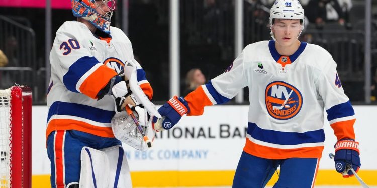 Matthew Schaefer, Islanders bring solid form to Utah