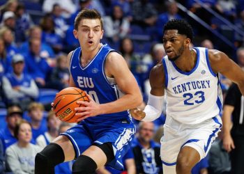 No. 9 Kentucky bounces back with wire-to-wire rout of Eastern Illinois