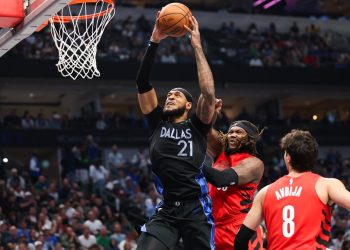 Daniel Gafford helps push Mavericks past Blazers in OT