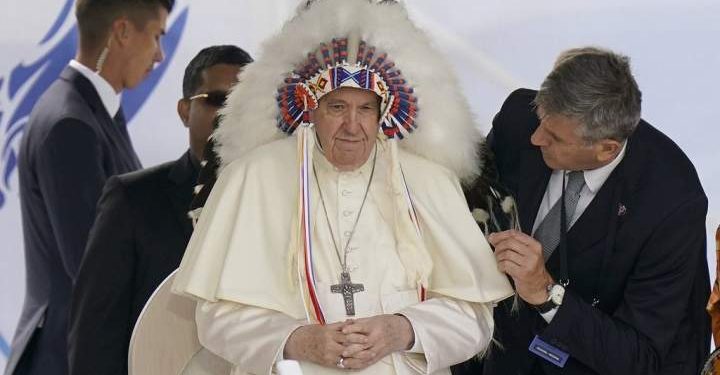 62 Indigenous artifacts returned to Canada as gift from Pope – National