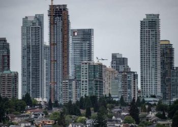 Burnaby apologizes for decades of discrimination against people of Chinese descent