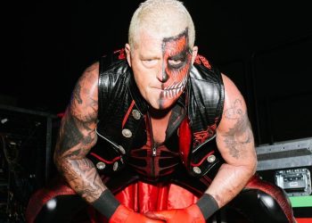 Dustin Rhodes makes a big announcement amid AEW absence: “They are also destroyed” 