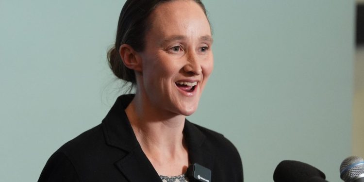 43-year-old democratic socialist who’s never held elected office unseats Seattle Mayor in another win for affordability politics