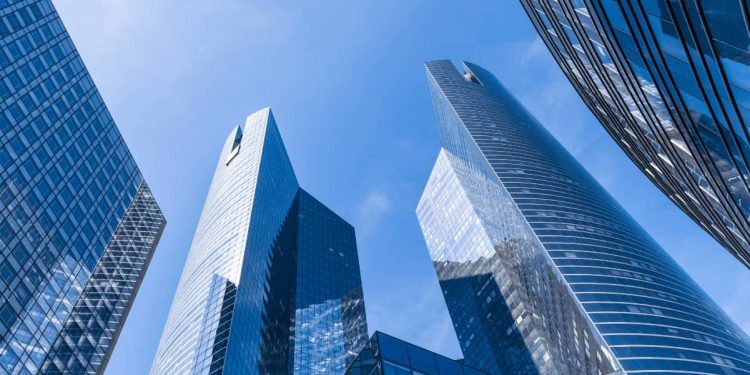 Coinbase Exec Blasts Banking Lobby’s Stablecoin Push as ‘Unamerican’ Overreach