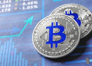 Rising Stablecoin ESR Signals Bitcoin’s Next Rally as DXY Weakens