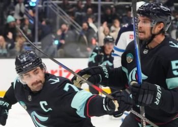 Winnipeg Jets can’t hold third period lead in 5-3 loss in Seattle – Winnipeg