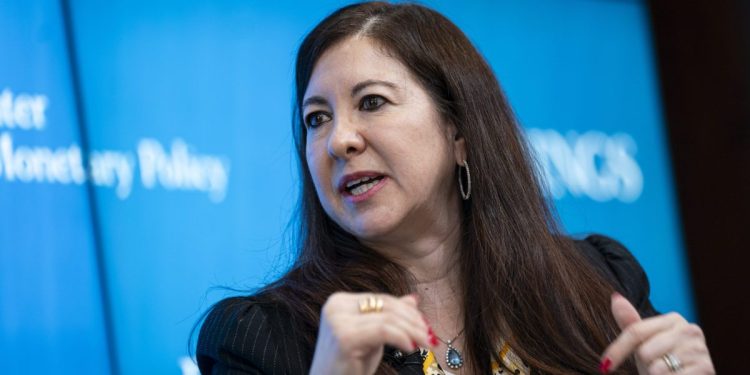 Ex-Fed Governor Kugler quit after more trading violations