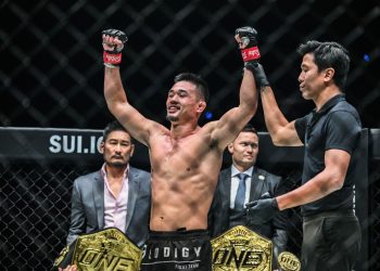 Two-division champ Christian Lee reaffirms greatness in surgical destruction of challenger Alibeg Rasulov