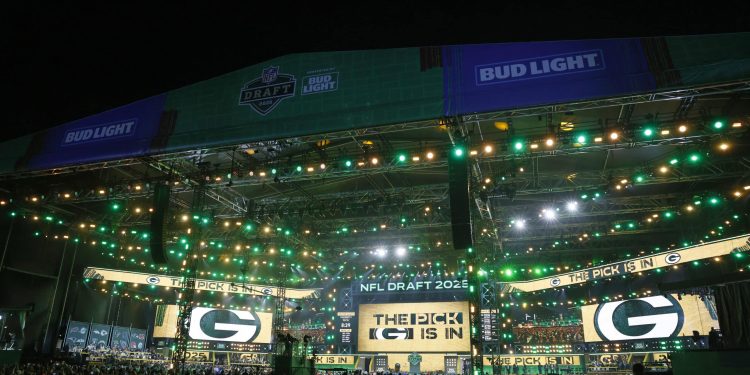 Packers Linked To 3 Intriguing OL Prospects In 2026 Draft