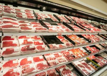 If cloned meat enters the food supply, will Canadians know?