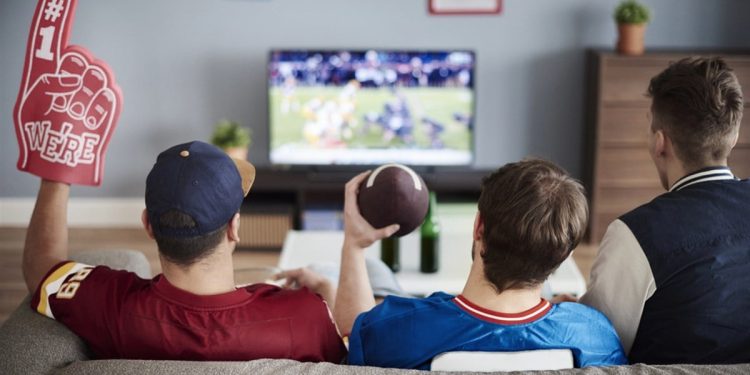 3 Thanksgiving Stocks to Watch This Year