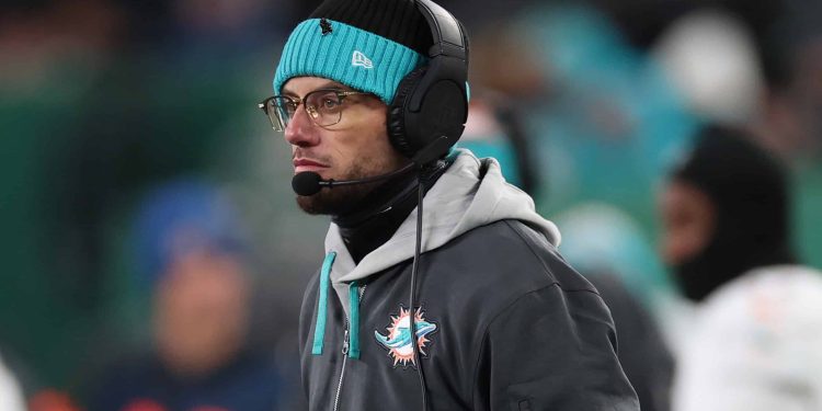 Analyst Makes Surprising Statement About Mike McDaniel