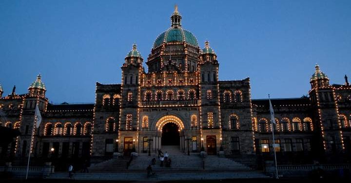 ‘They’re overseeing themselves’: B.C. budget eliminates merit commissioner position