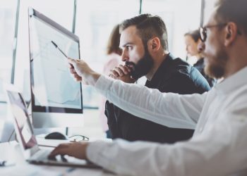 Insights into Universal Q3 Earnings – Universal (NYSE:UVV)