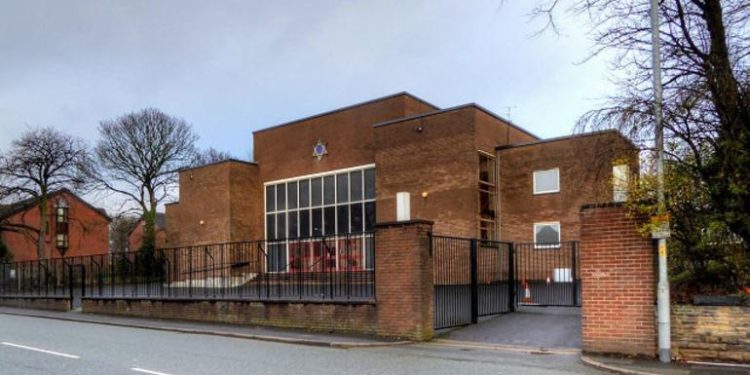 World News in Brief: Attacks on synagogues, Syria’s continuing rights violations, shocking abuse of women during childbirth