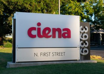 This Ciena Analyst Turns Bullish; Here Are Top 5 Upgrades For Friday – Ciena (NYSE:CIEN), Karman Holdings (NYSE:KRMN)