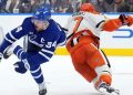 Leafs’ Matthews injured after knee-on-knee hit