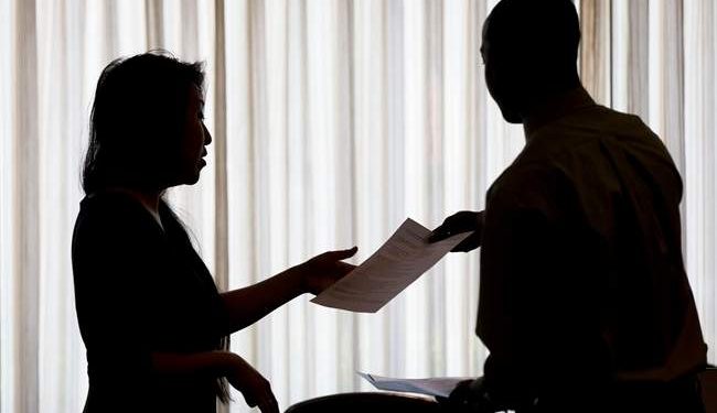 How AI technology is both powering and polarizing the modern job search