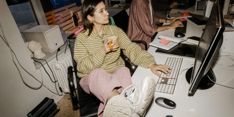 $12B crypto boss says Gen Z ‘create an absurd amount of chaos’