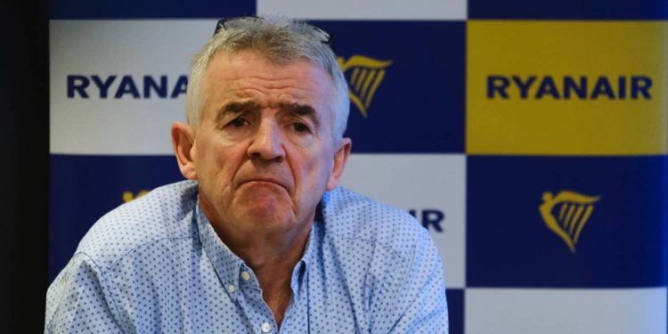 Low-cost airline CEO warns of looming plane bankruptcies