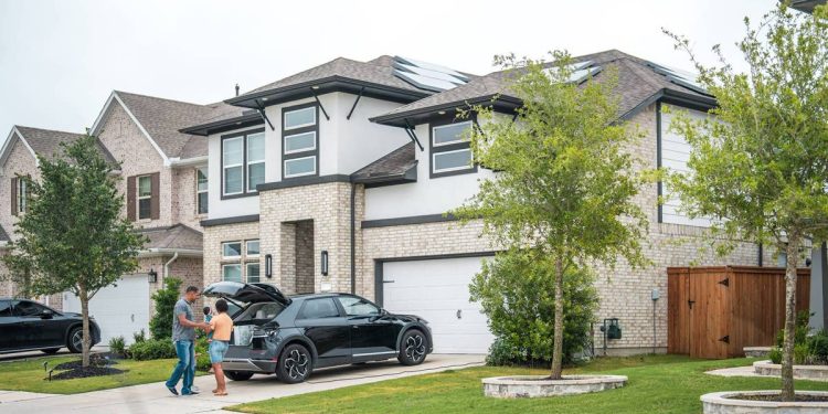 Warren Buffett, Greg Abel send key message on housing
